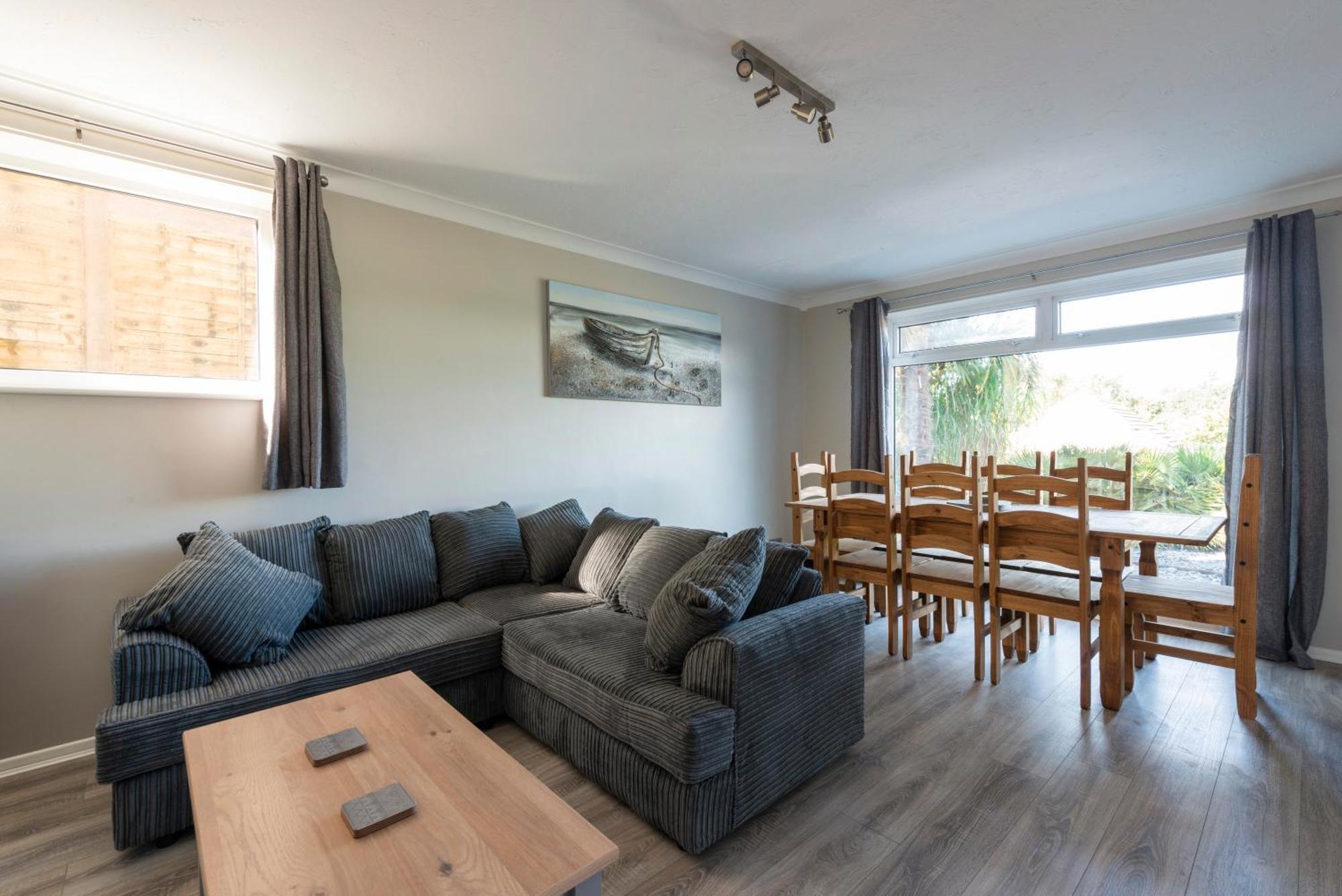 5 Bedroom Detached Beach House Poole Exterior foto